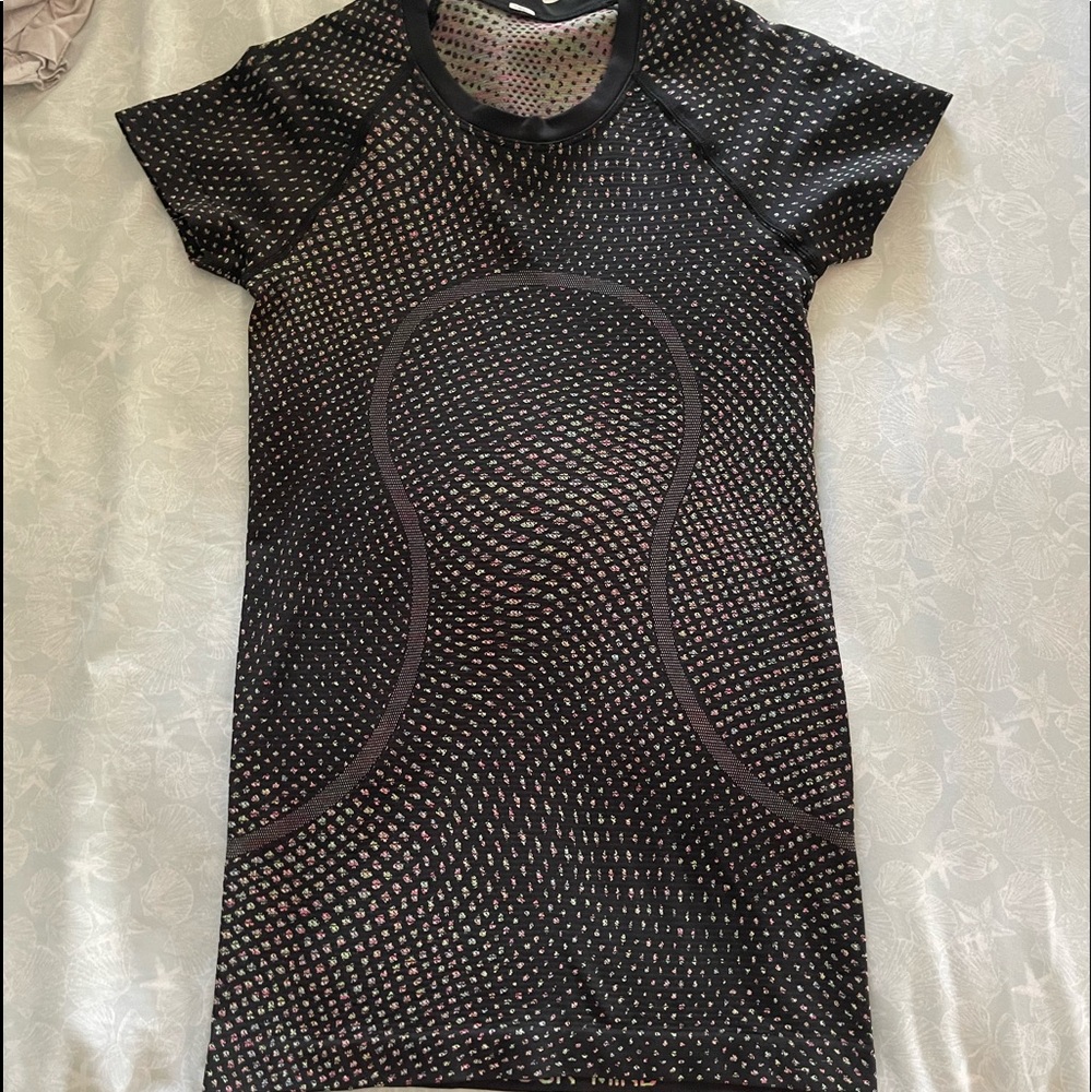 Lululemon swiftly tech size 4